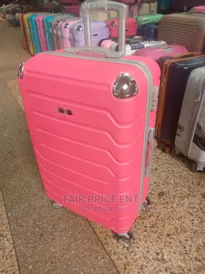 Vip Executive Original Plastic Suitcases. Medium.( Pink)