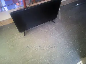 Master Technicians in Motherboards and Screen TV Repair 