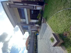 Furnished 6bdrm House in Kisaasi Corporate, Nakawa for Sale