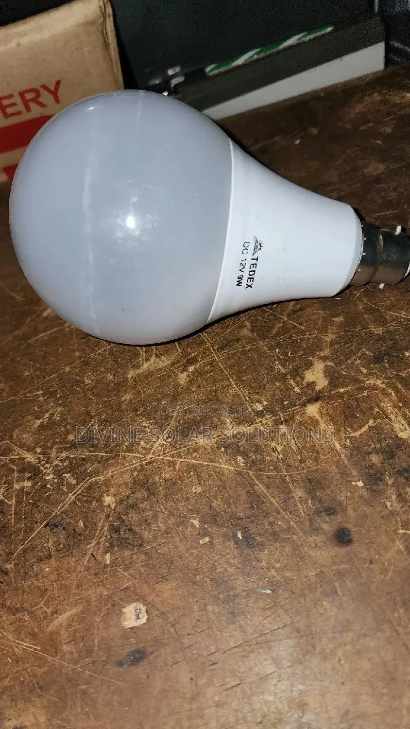 9W /12v DC Bulb