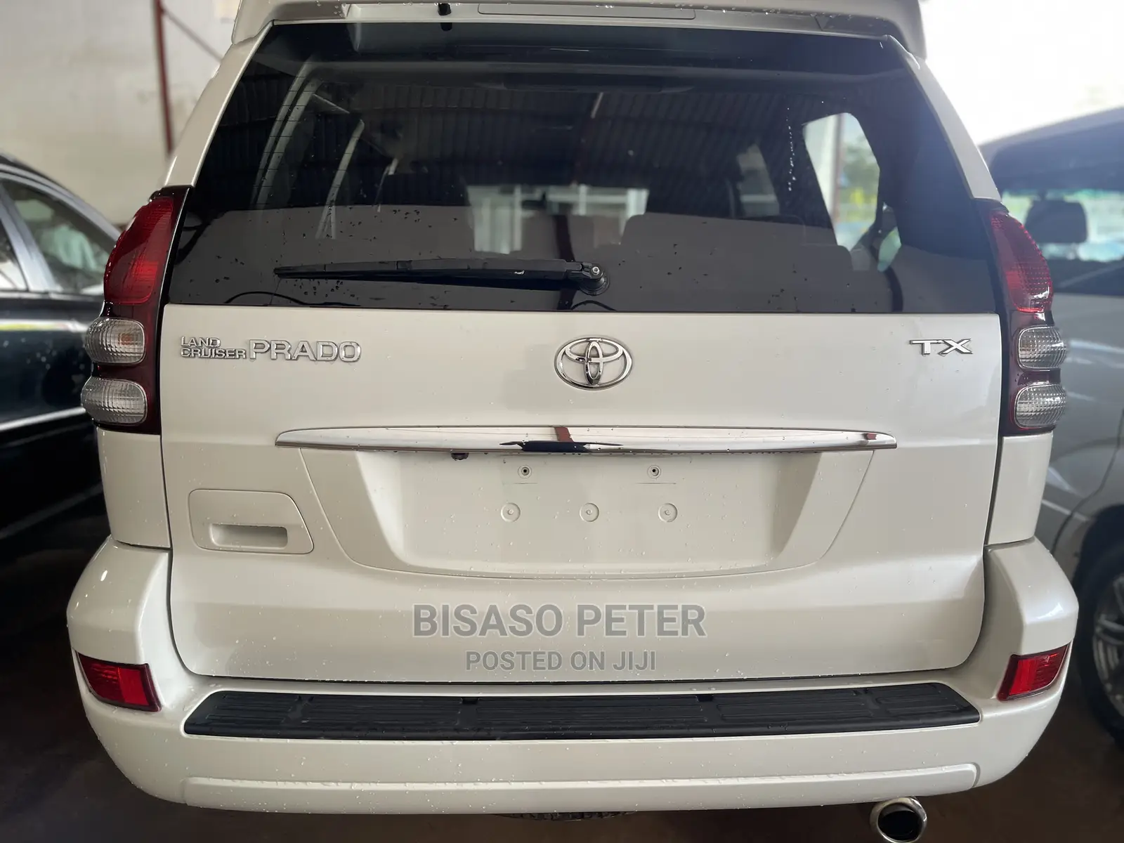 Toyota Land Cruiser Prado 2009 White