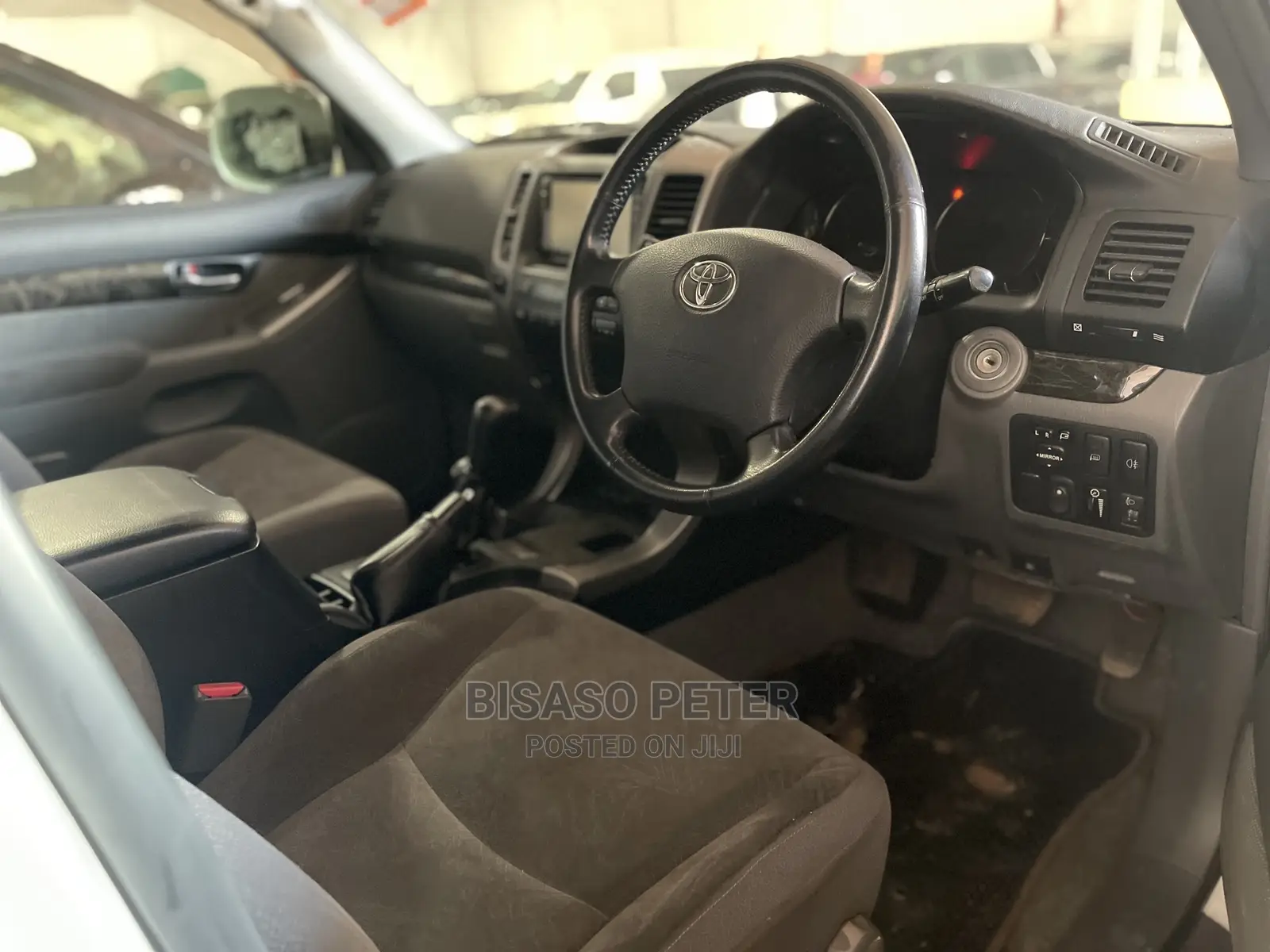 Toyota Land Cruiser Prado 2009 White