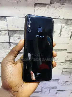 Infinix Hot 8 32 GB Black