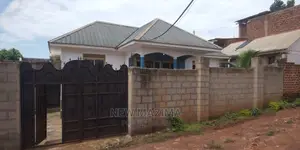 2bdrm House in Kawempe Kawanda, Central Division for Sale