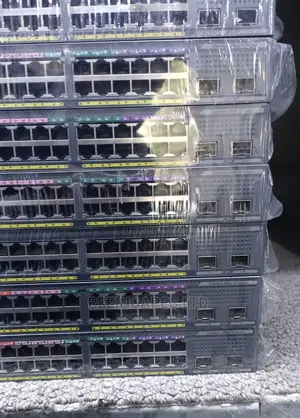 2960x 48 Port