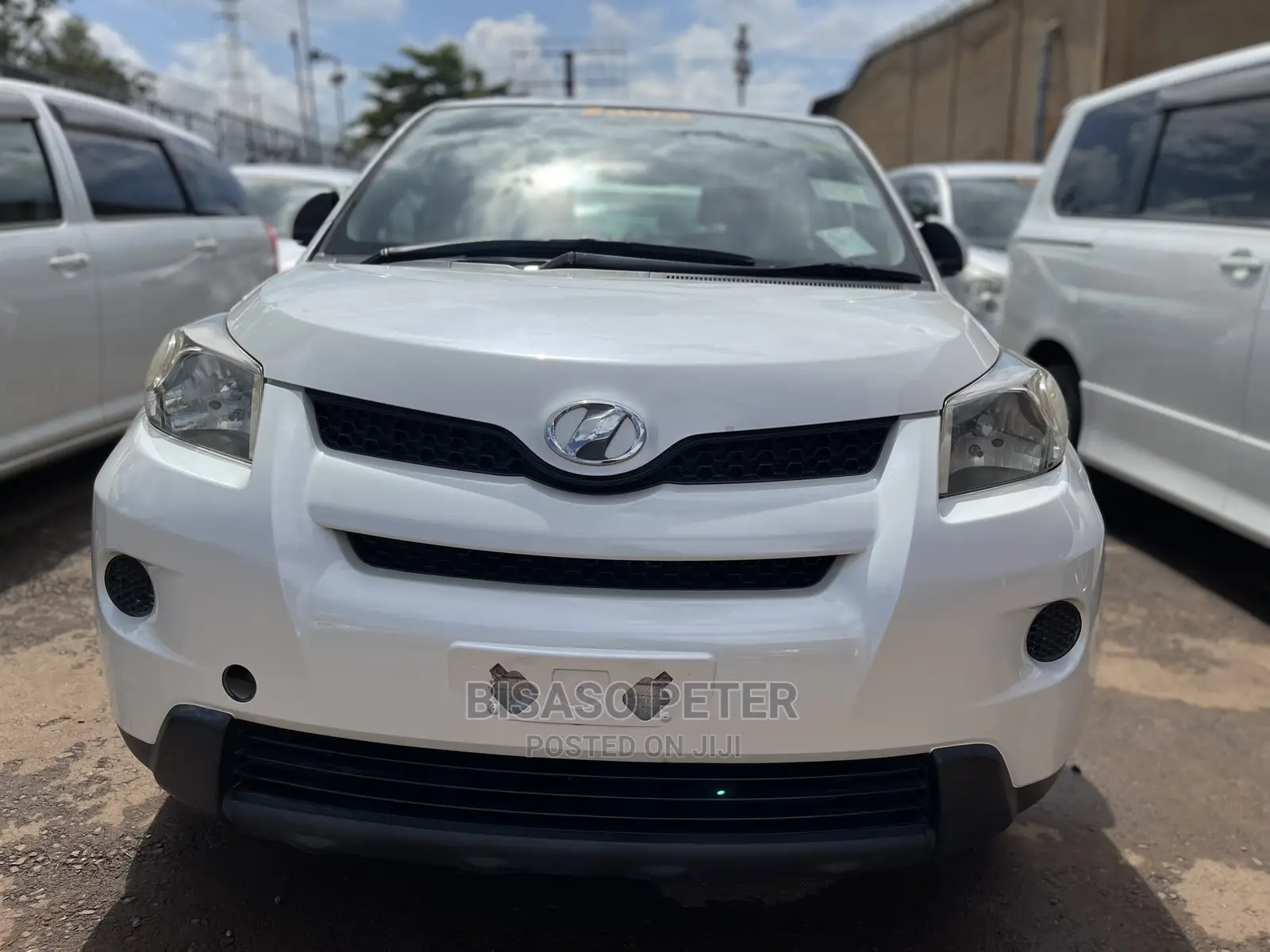 Toyota IST 2009 White