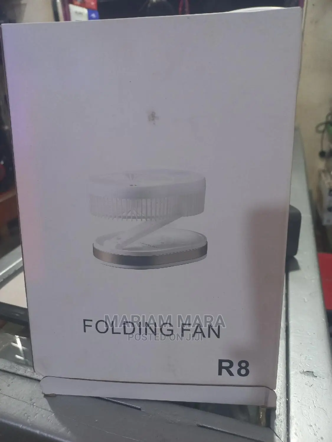 Folding Portable Fan R8