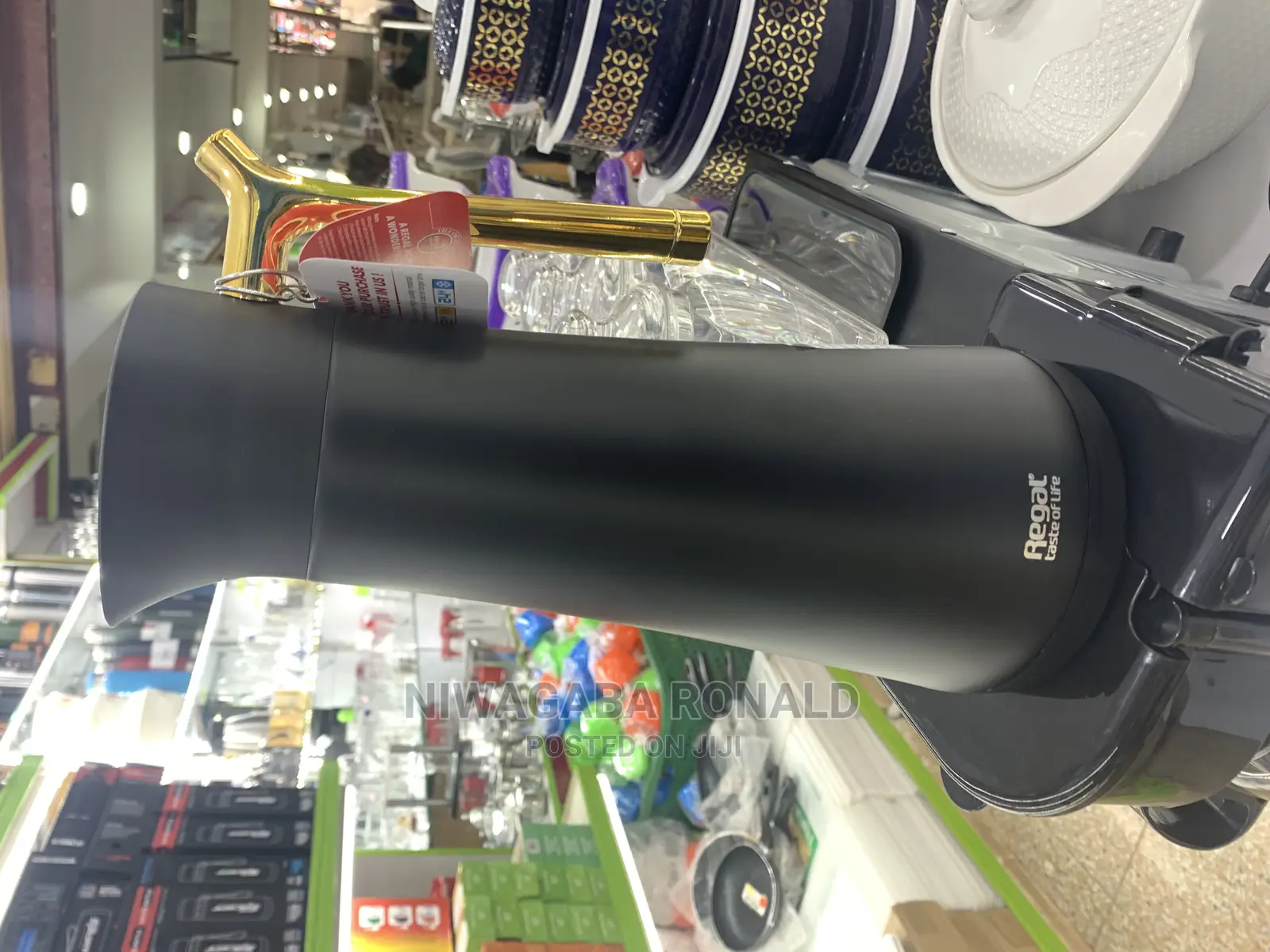 1.0L Regal Flask Black