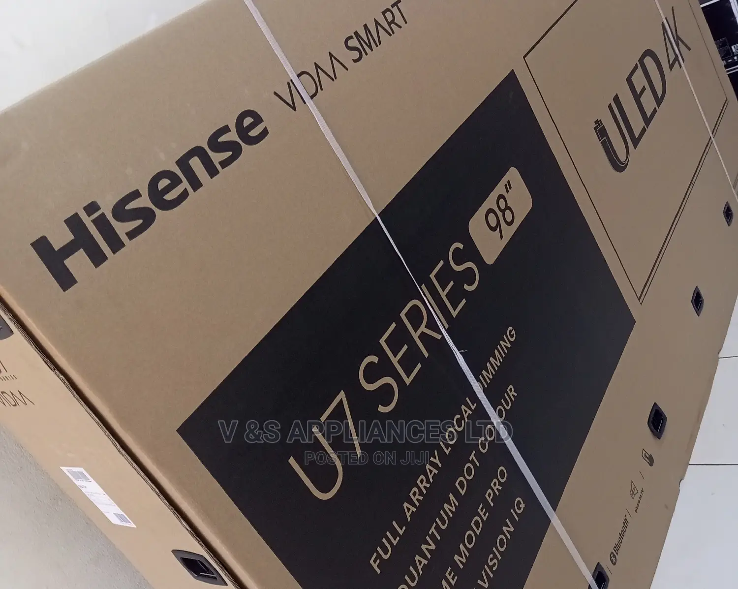 98 ULED Hisense
