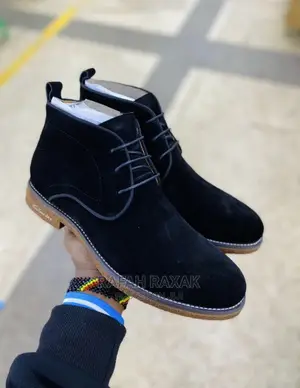 Original Clarks Suede Boots