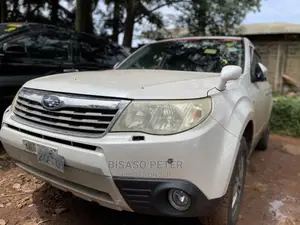 Subaru Forester 2009 White