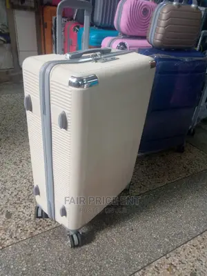 Vip Classy Executive Plastic Suitcases.Medium.( Cream)