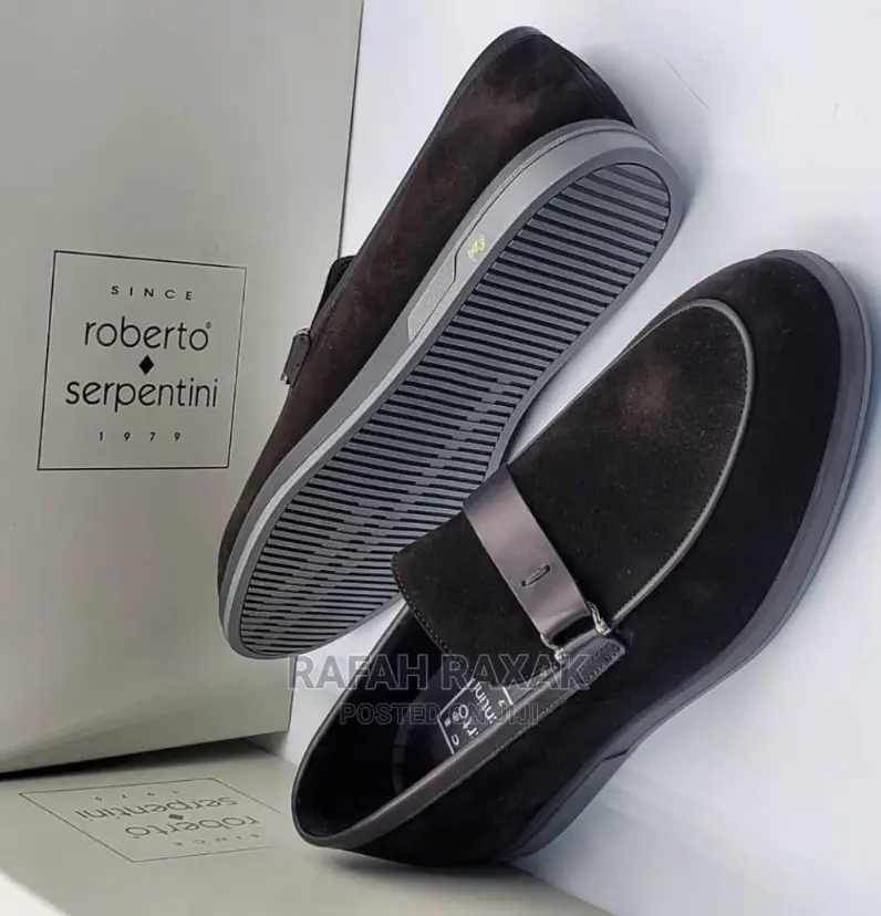Original Roberto Serpentini Roofers