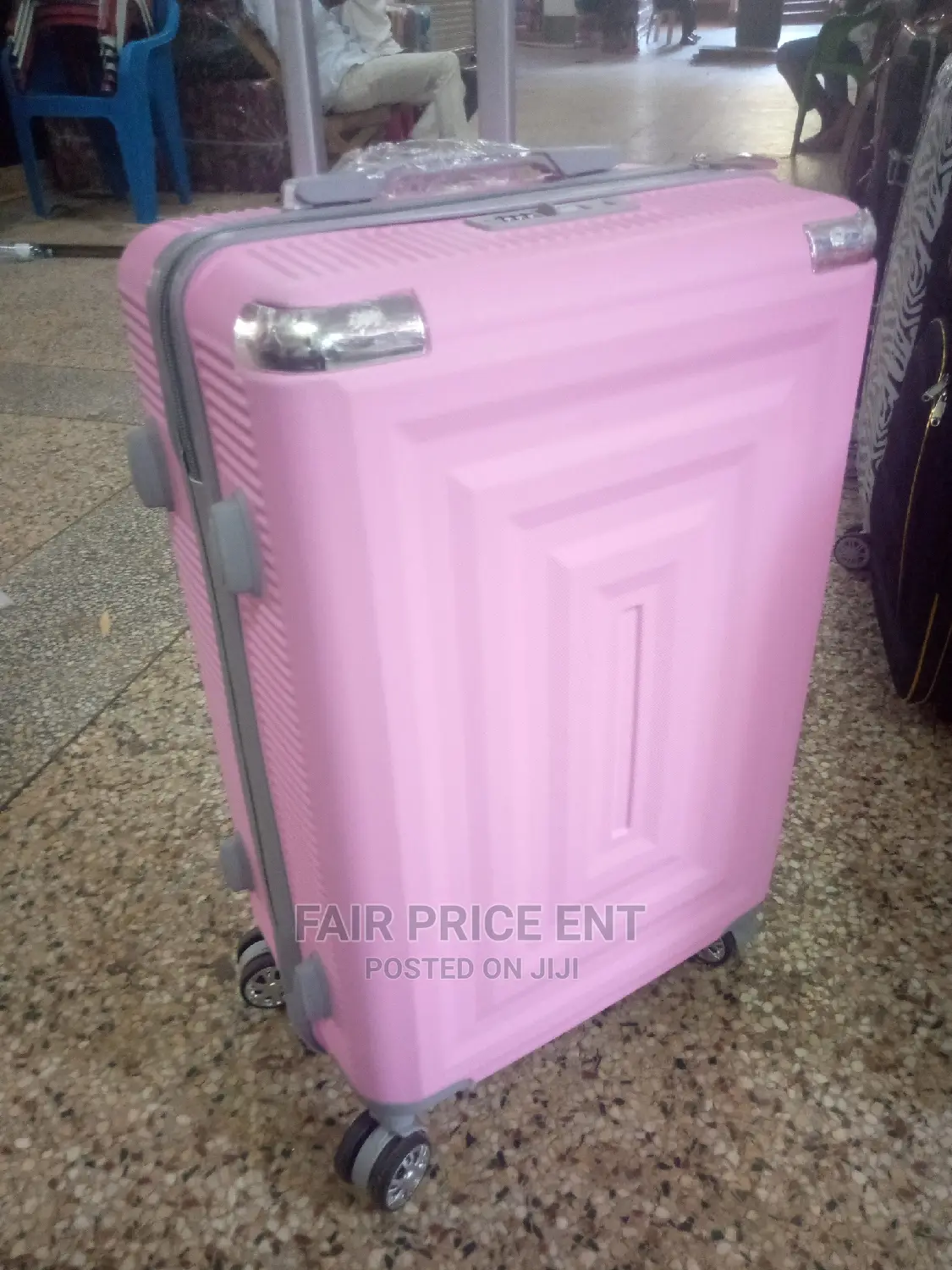 Vip Classy Executive Suitcases.Large.( Pink)