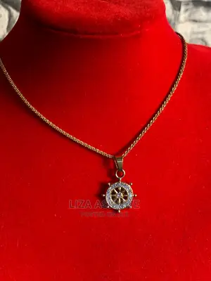Lady’S Simple and Classy Necklaces Available