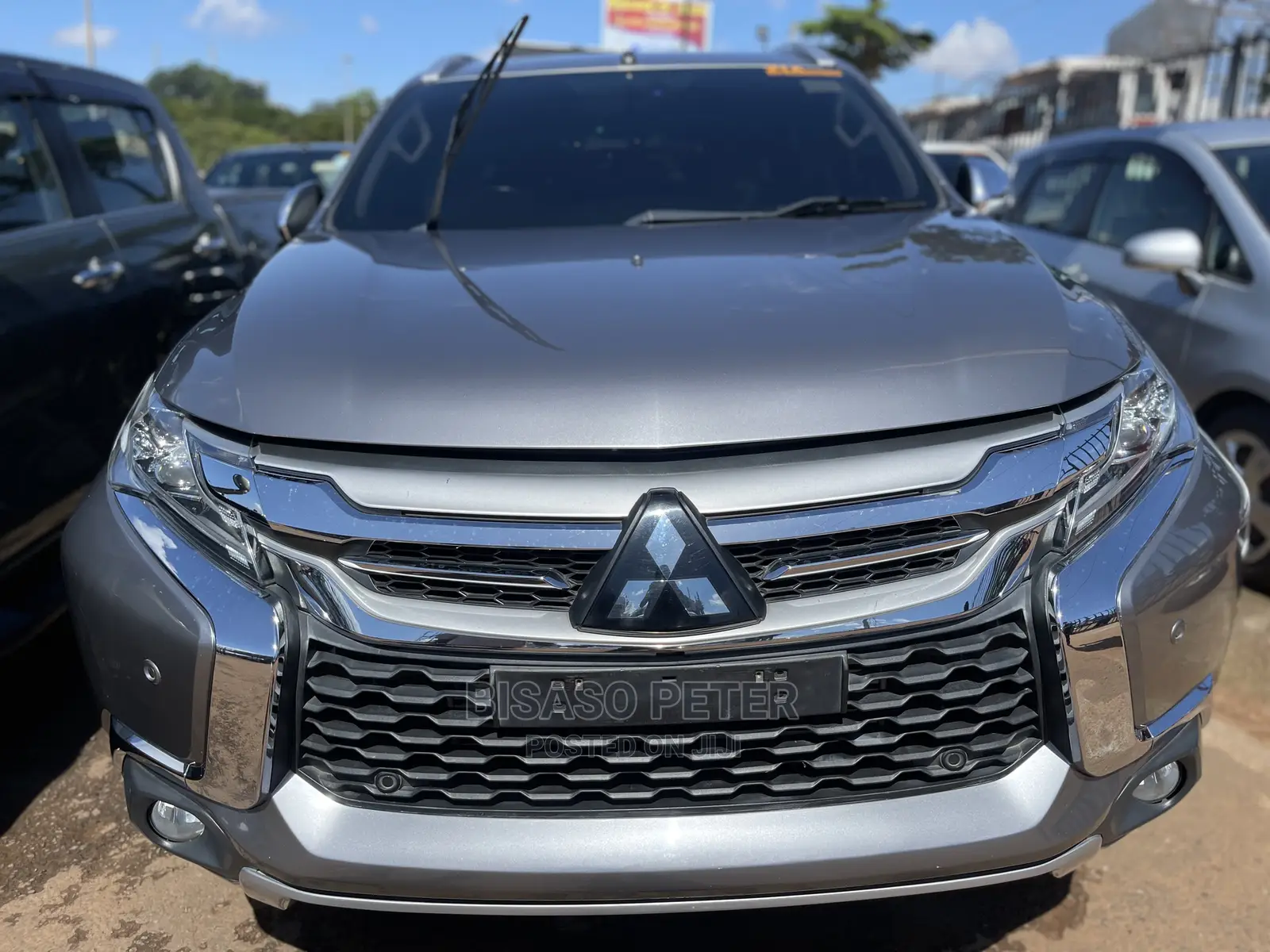 Mitsubishi Pajero 2013 Gray