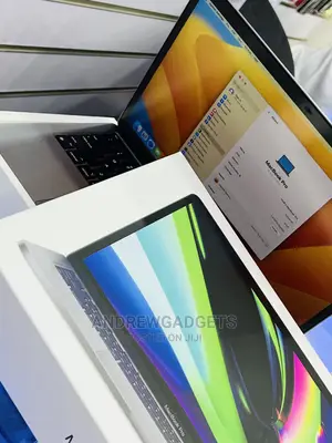 Laptop Apple MacBook Pro M1 8GB Apple M1 SSD 256GB