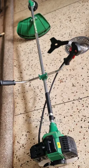 Bush Cutter/ Brush Cutter/ Forest King