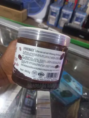 Coffee Sea Salt Scrub Whitening SPA (680g)
