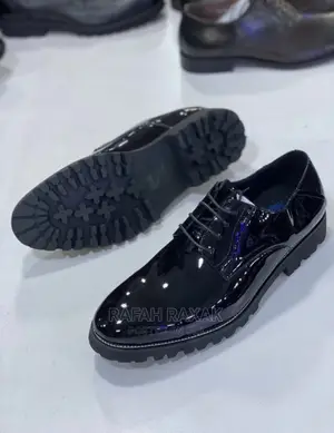 Original Clarks Shinny Gentles