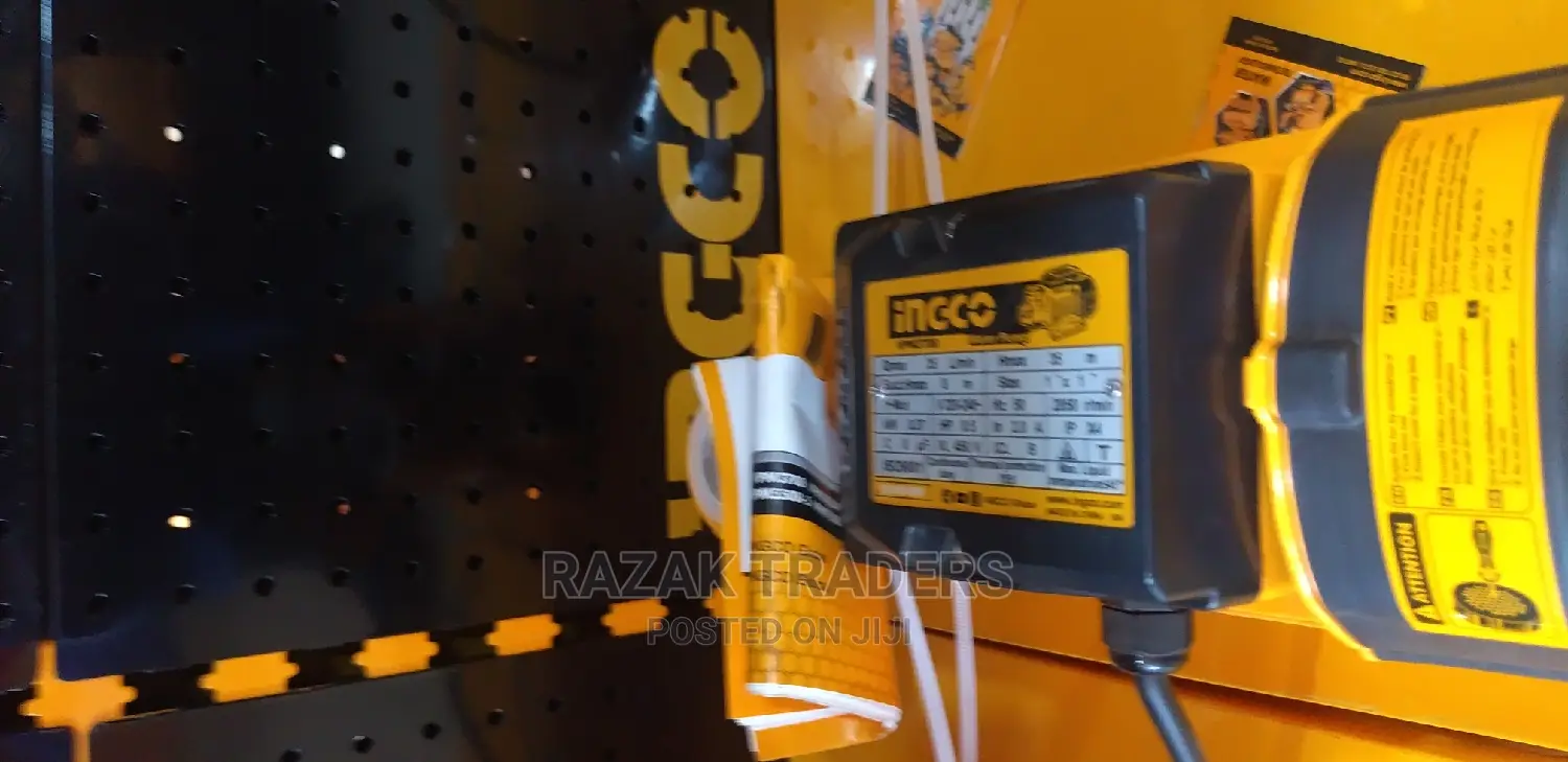 INGCO Hydraulic Bottle Jack