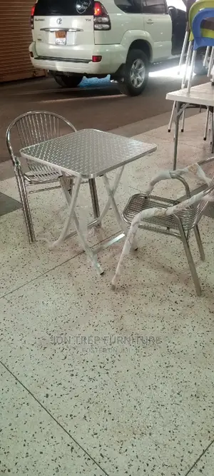 Restaurant Table Foredable