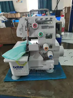 Overlock Sewing Machine