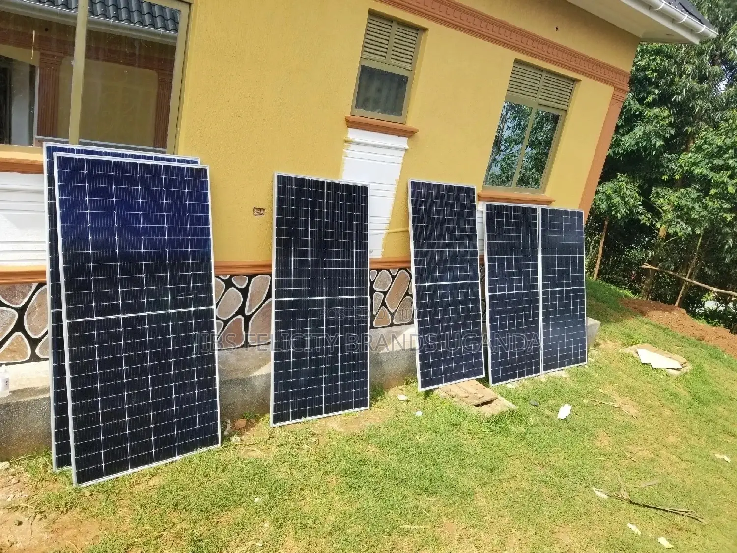 550w Solar Panels