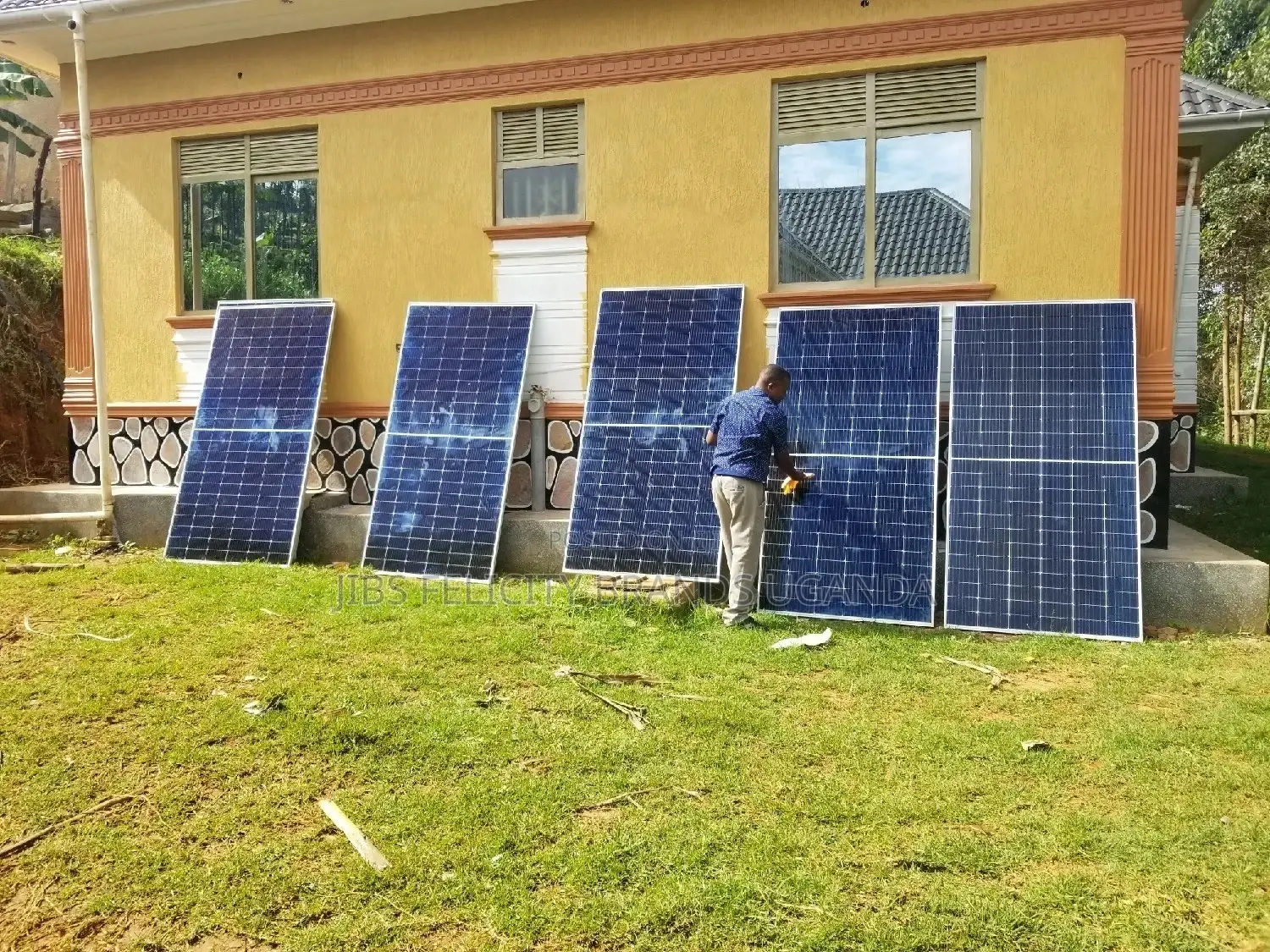 Solar Panels 550w