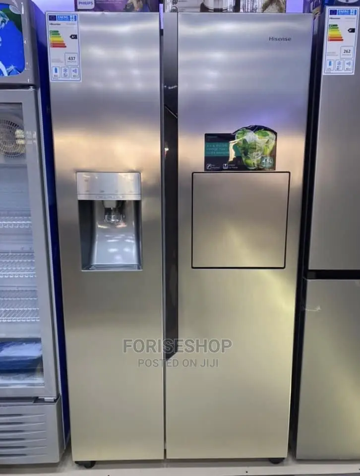 Hisense 700L Side by Side Refrigerator With Ice Cube Maker