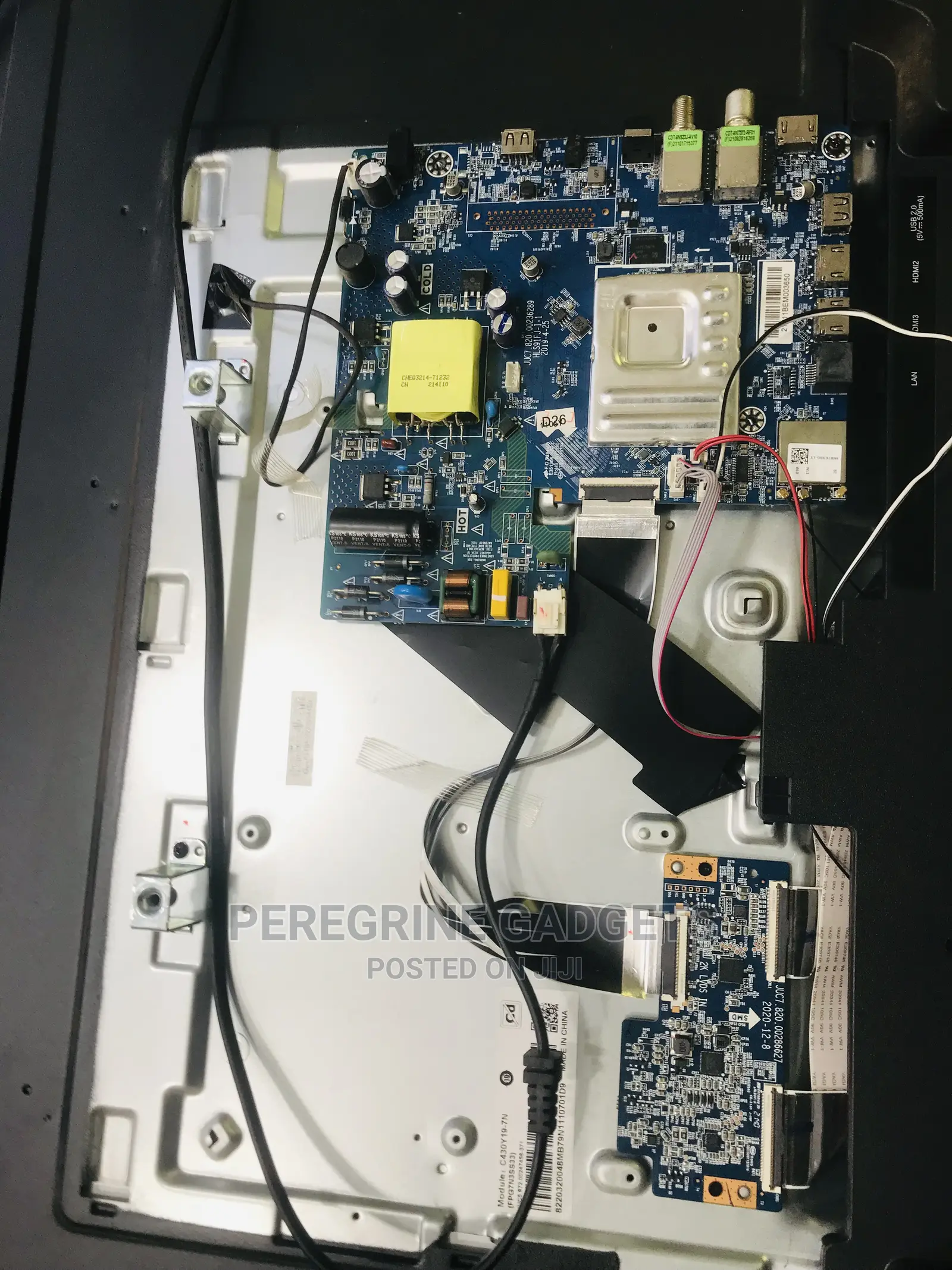 Professional Experts in All TV Repairing