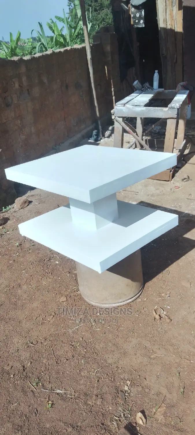 Nice Medium Size Center Table