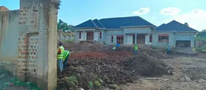 Affordable Land Scaping Services Leveling Compound Designing
