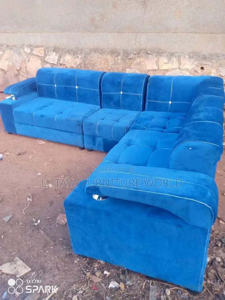 L Shaped Sofas for Sale in Good Materials