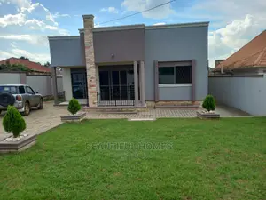 Furnished 4bdrm House in Kira for Sale
