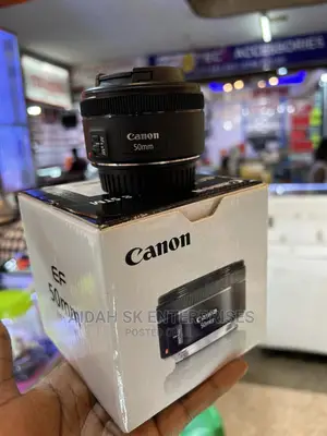 Canon Lens