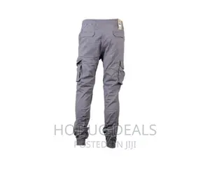Men’S Khaki Cargo Pants - Grey