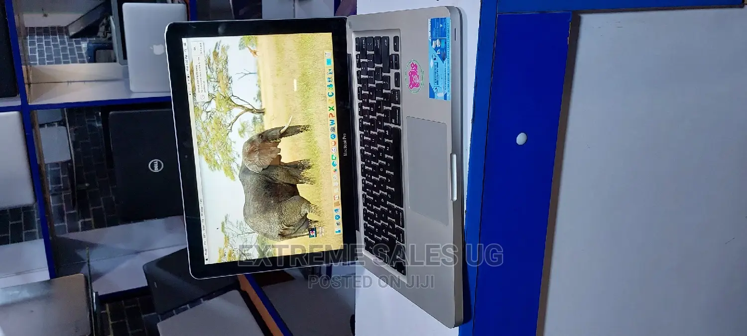 Laptop Apple MacBook Pro 2GB Intel Core 2 Duo HDD 160GB