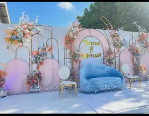 Elegant Introduction Decorations