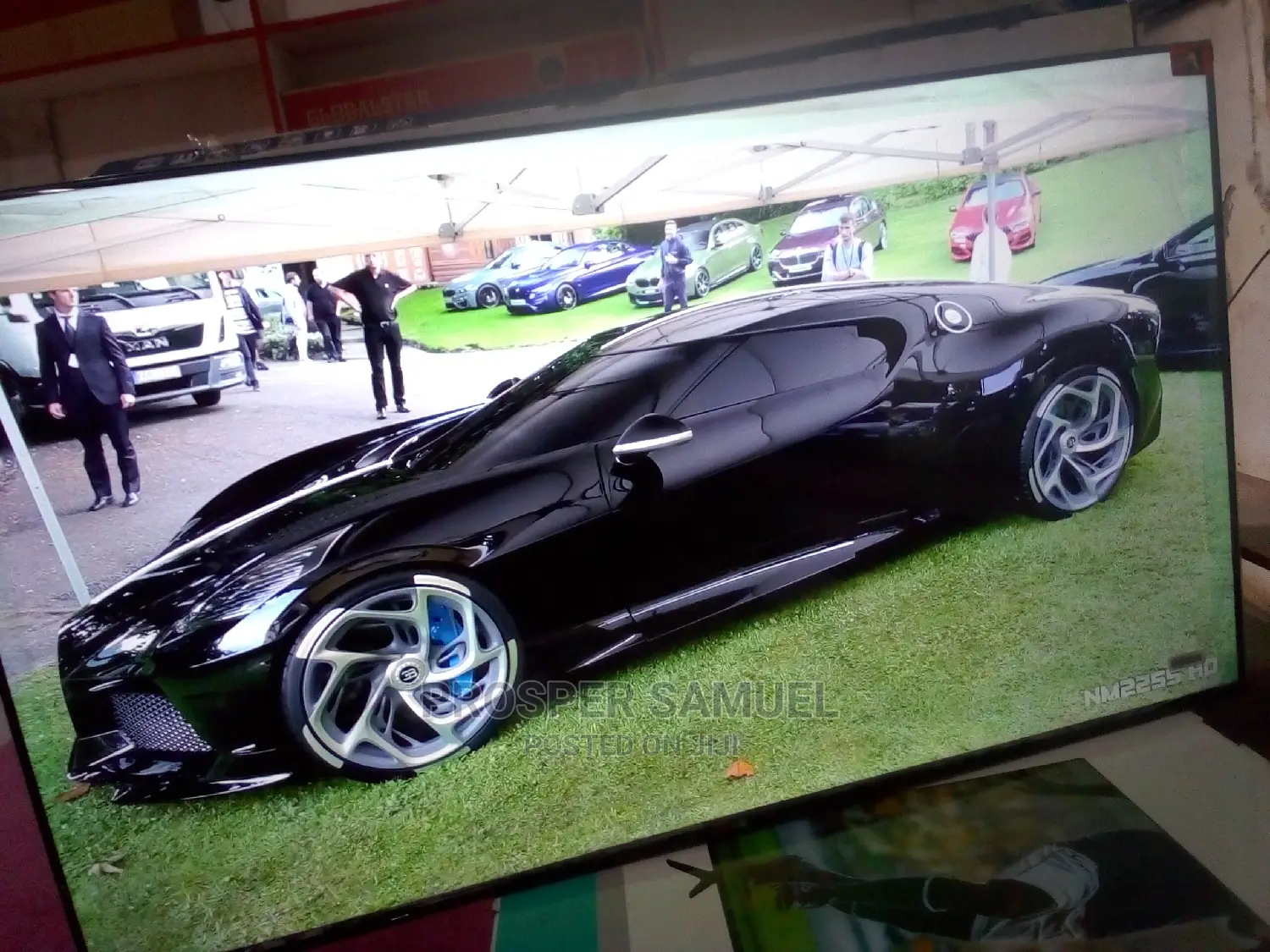 60 Inches Smart Digital LG With Inbuilt Decoder