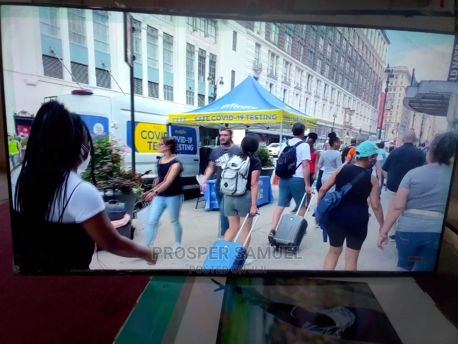 60 Inches Smart Digital LG With Inbuilt Decoder