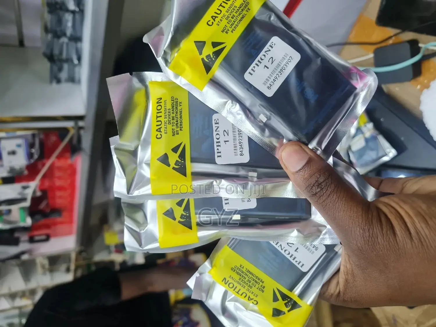 iPhone 12 Battery