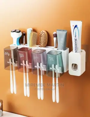 Toothbrush Holder With Automatic Toothpaste Dispenser