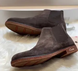 Original Clarks Chelsea Boots