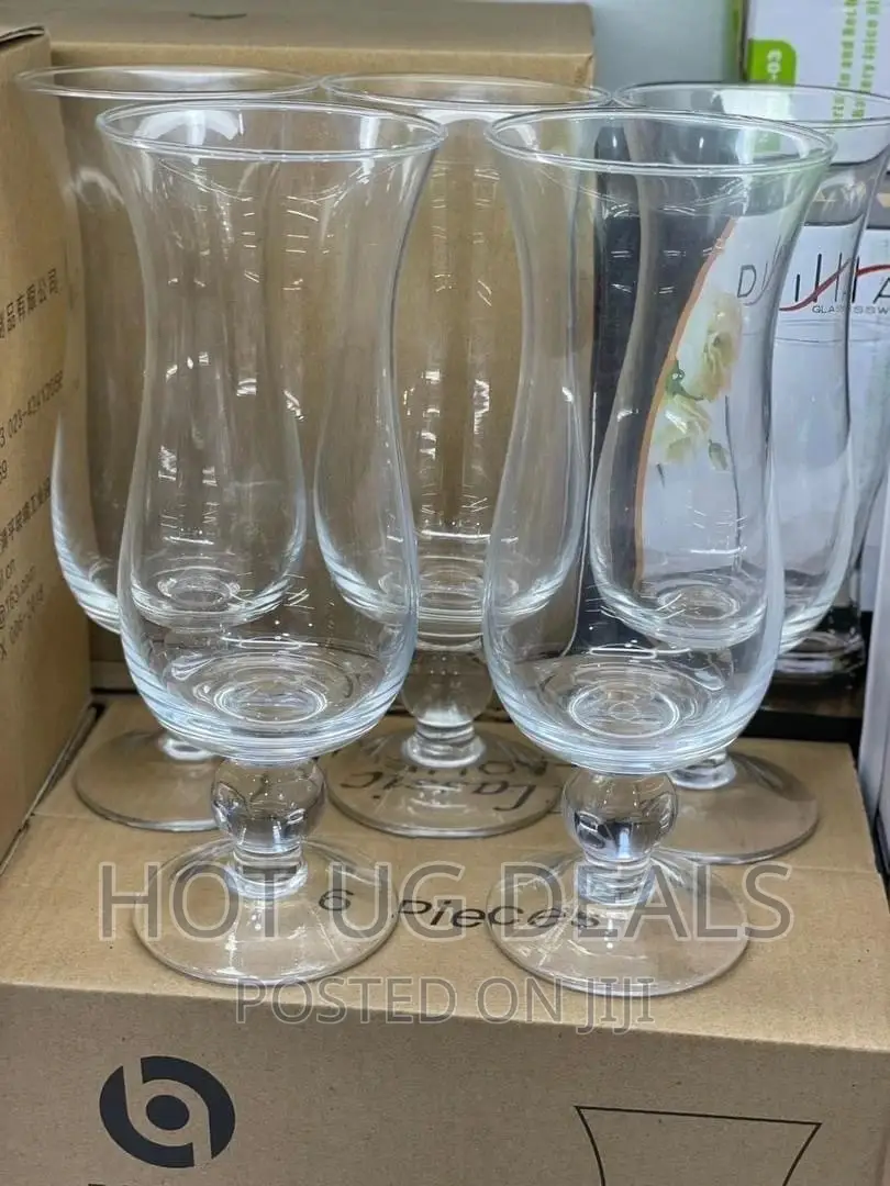 6pcs of Wine Glasses - Clear