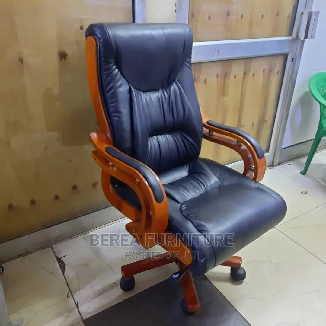 Executive Office Chair