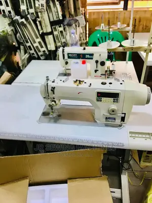 Computerized Industrial Sewing Machine