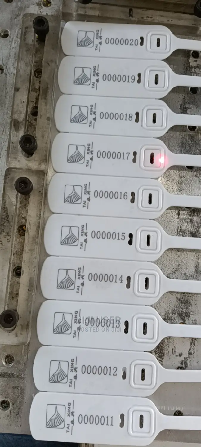 Plastic Seals