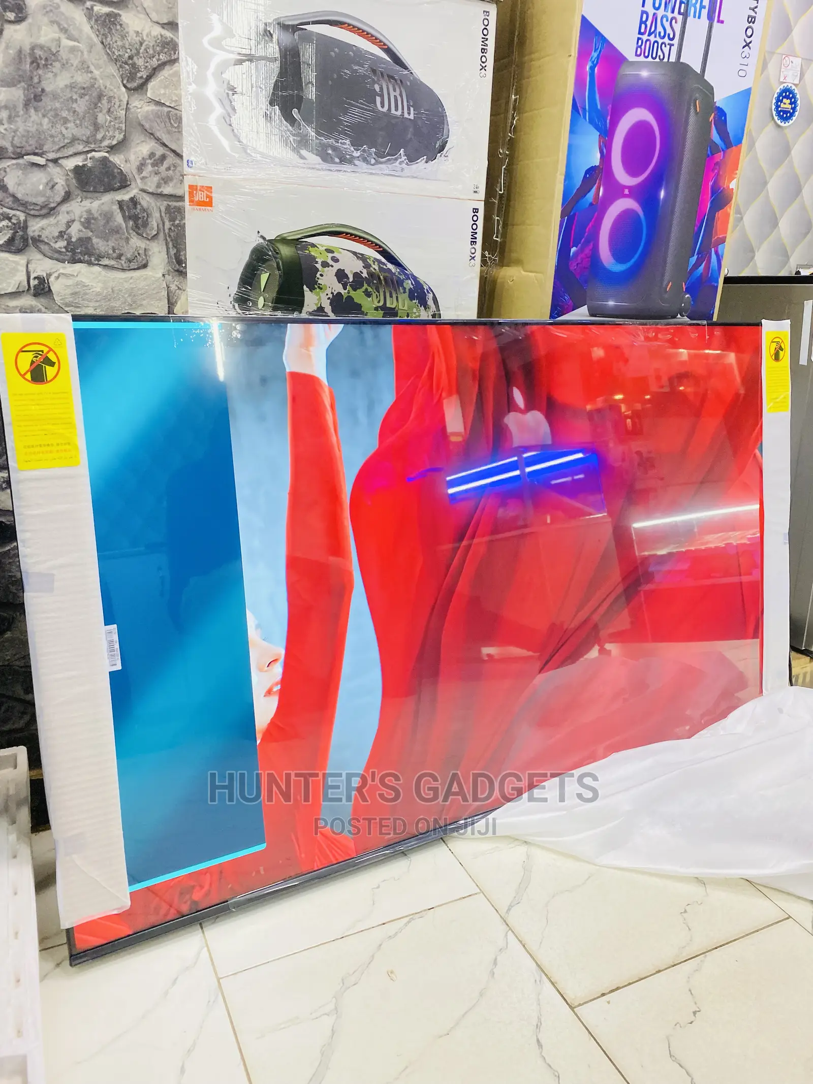 85 Inches Hisense Uled U7 Series Ultra Slim Brand New