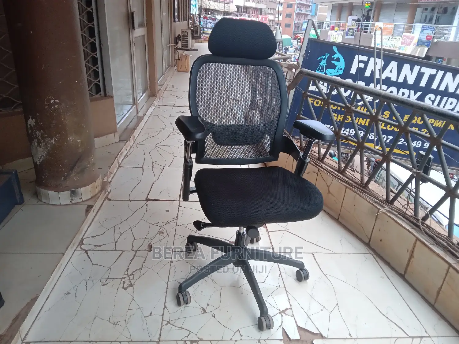 Orthopedic Office Chair